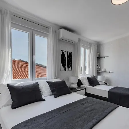 Daire Exclusive Center